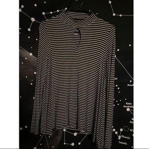 American Eagle Long Sleeve Striped Top